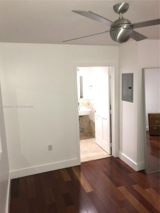 For Rent: $1,790 (0 beds, 1 baths, 405 Square Feet)