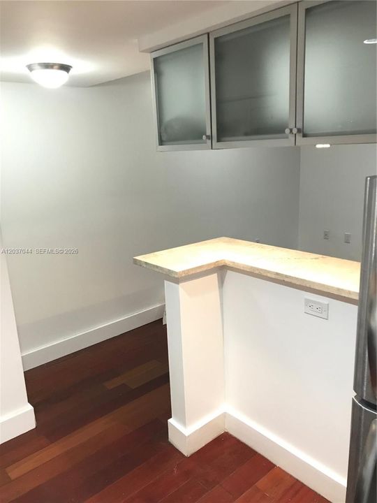 For Rent: $1,790 (0 beds, 1 baths, 405 Square Feet)
