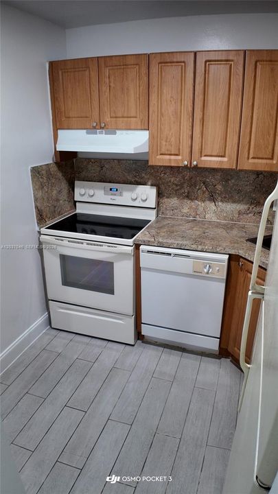 For Rent: $1,700 (1 beds, 1 baths, 434568 Square Feet)