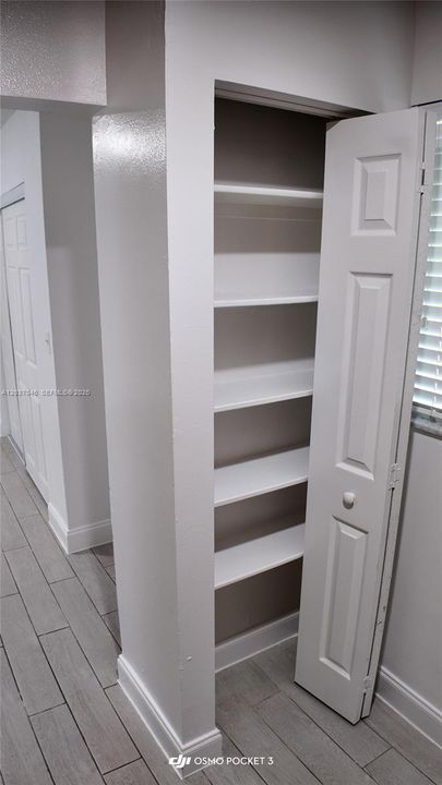 For Rent: $1,700 (1 beds, 1 baths, 434568 Square Feet)