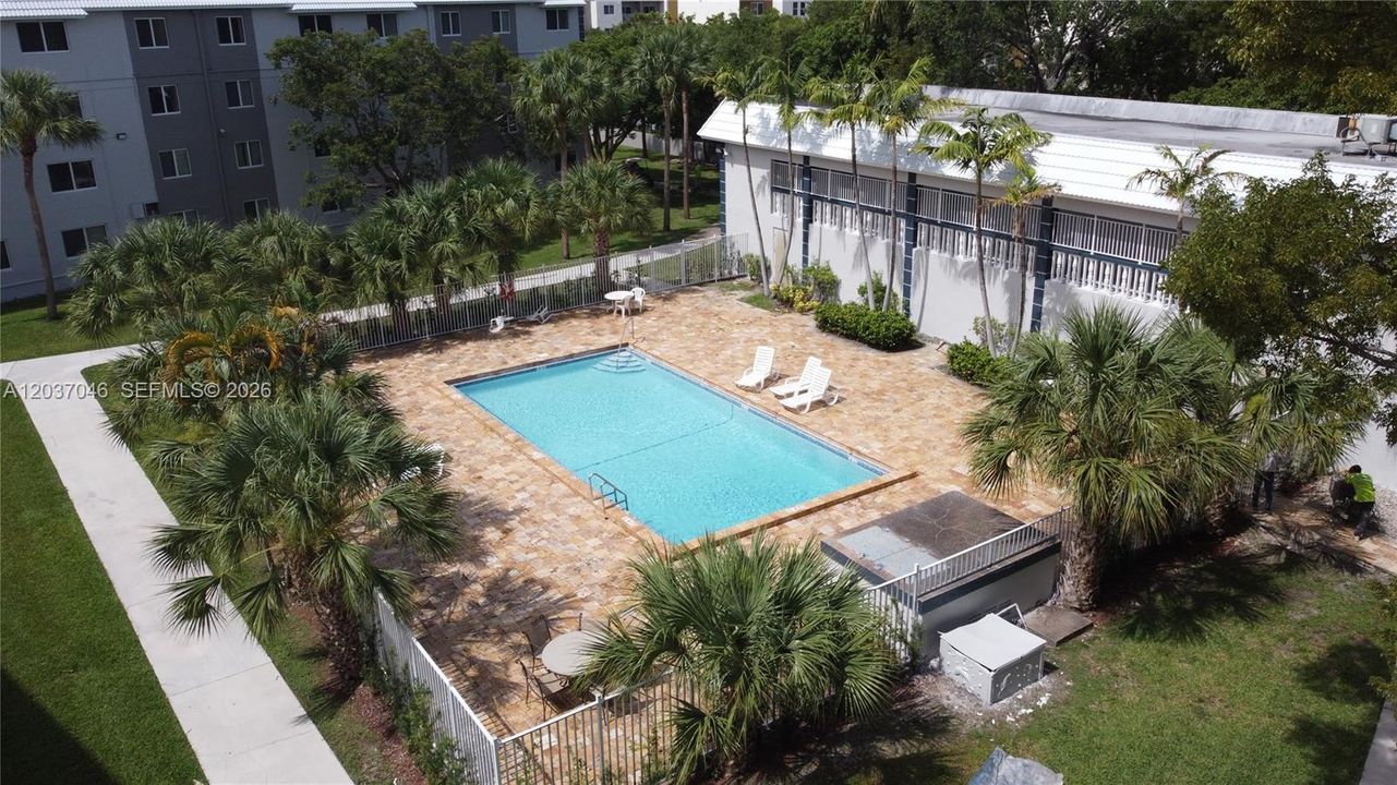 For Rent: $1,700 (1 beds, 1 baths, 434568 Square Feet)