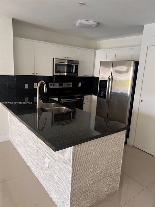 En Renta: $3,000 (3 camas, 2 baños, 1177 Pies cuadrados)