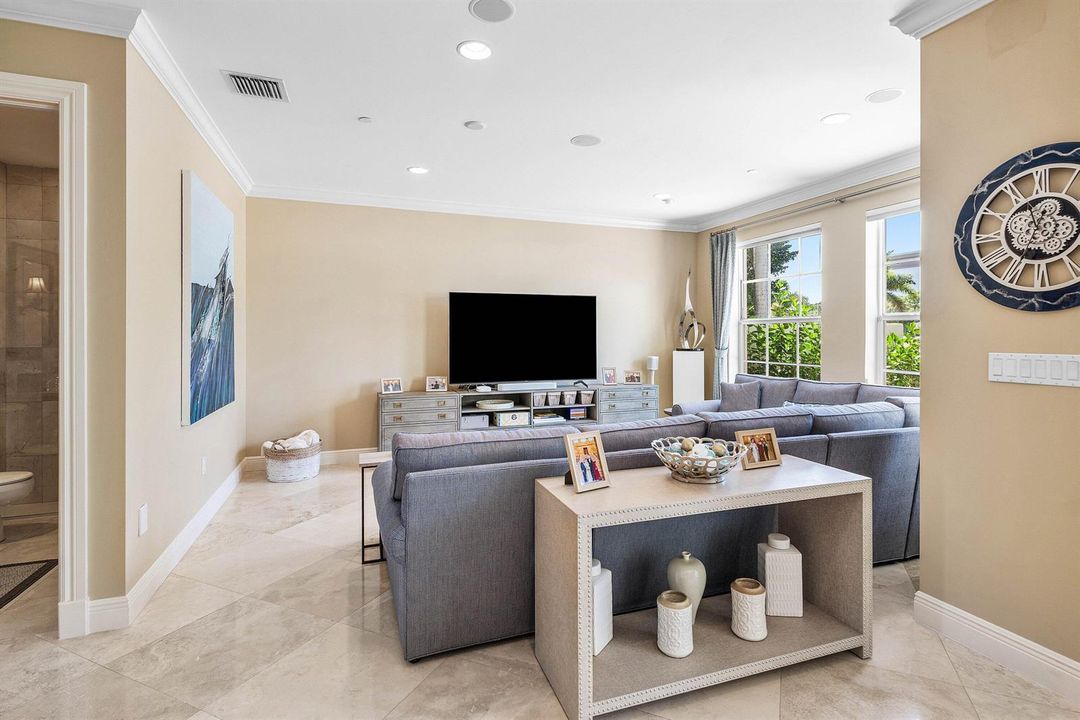 011-26MarinaGardensDrive-PalmBeachGarden