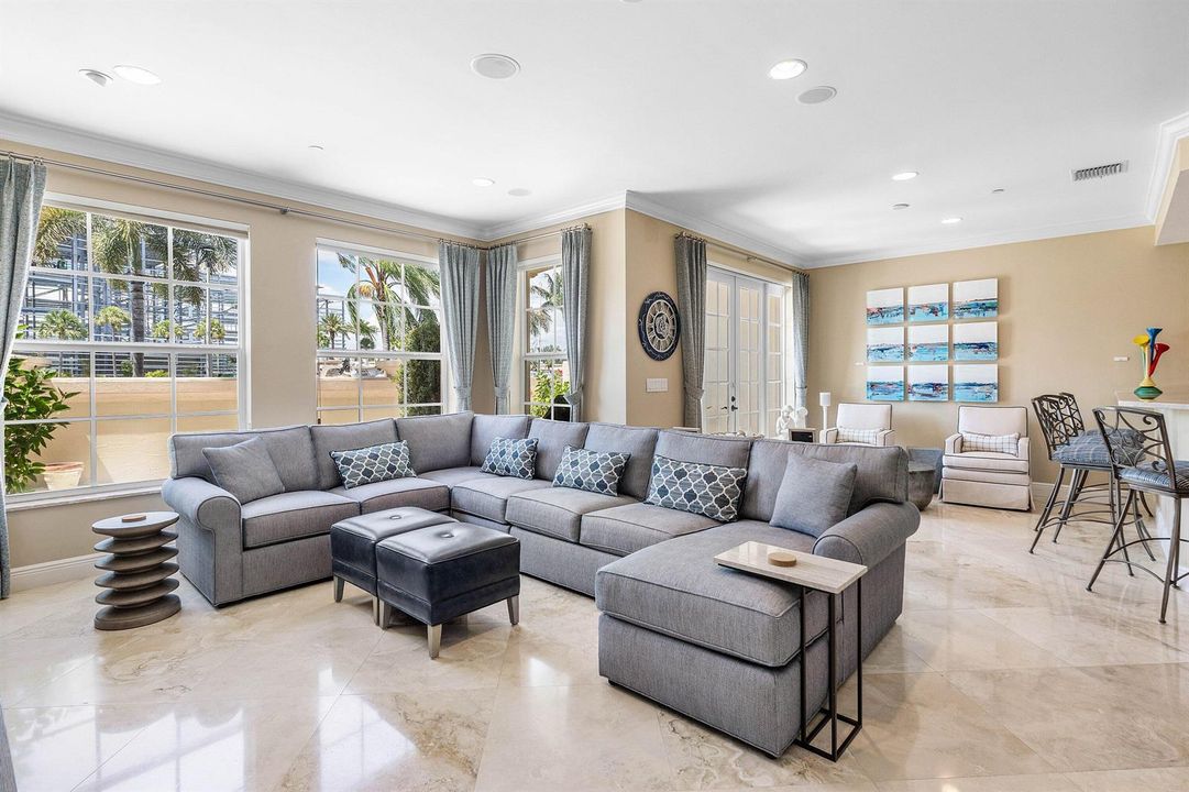 012-26MarinaGardensDrive-PalmBeachGarden