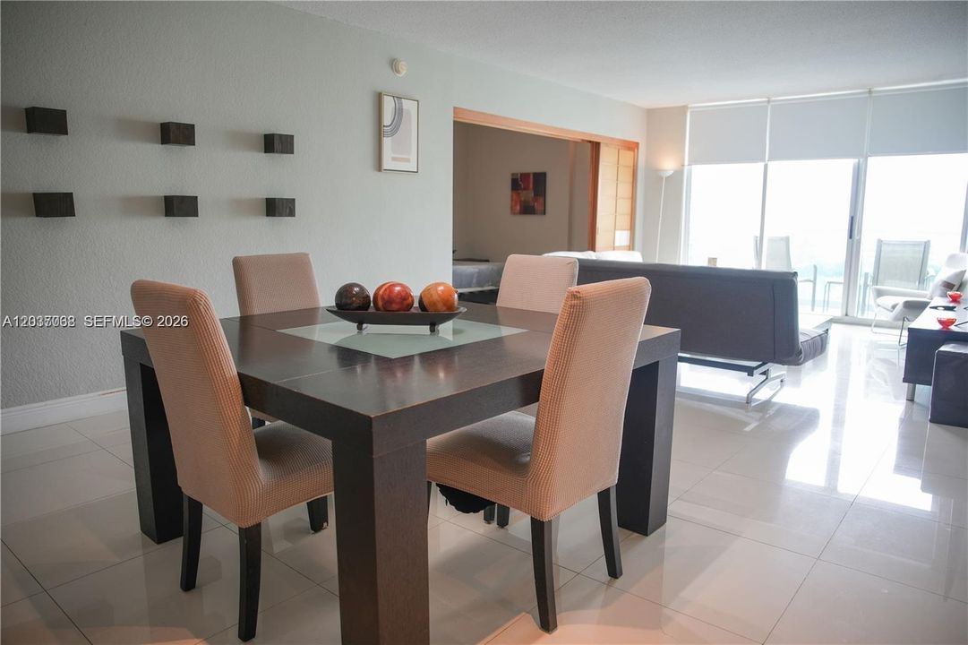 For Sale: $509,000 (1 beds, 1 baths, 1146 Square Feet)