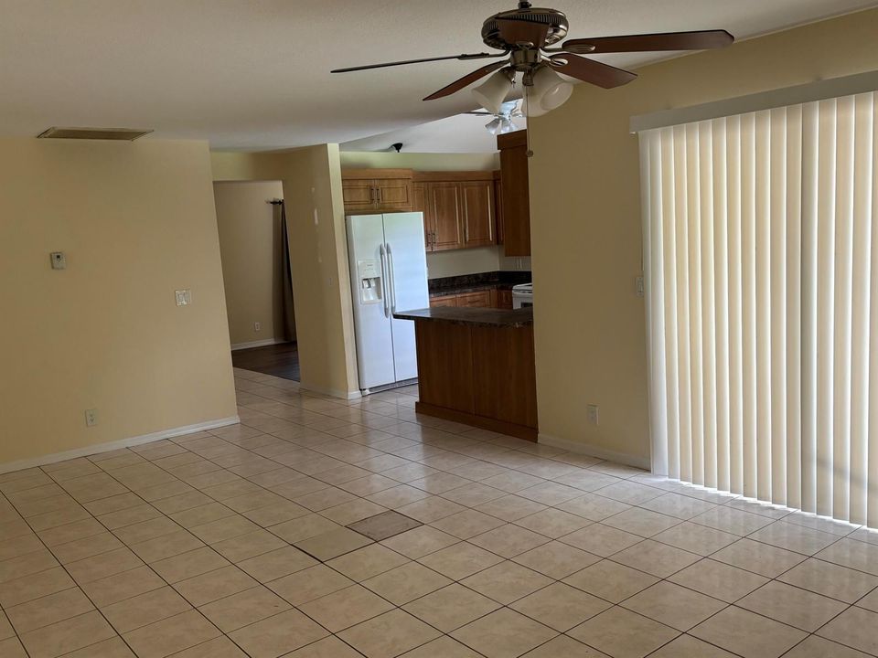 Family room2