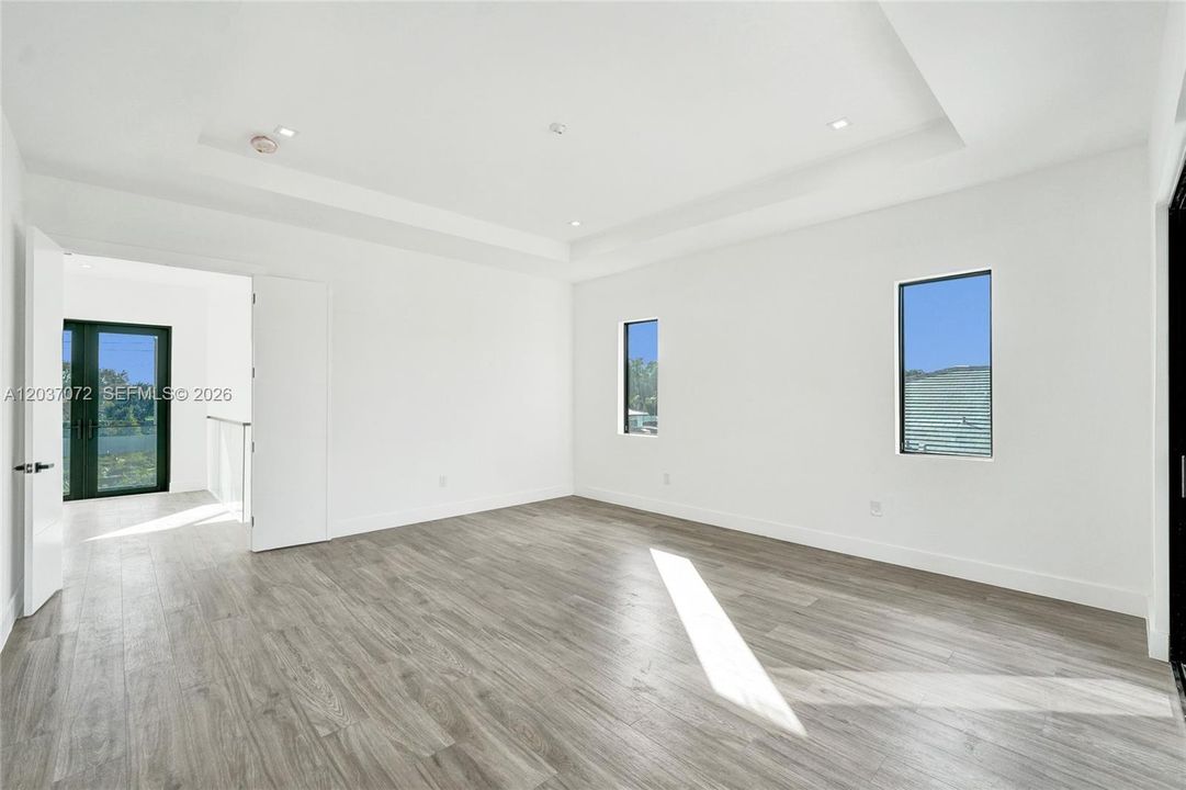En Venta: $1,550,000 (4 camas, 4 baños, 3079 Pies cuadrados)