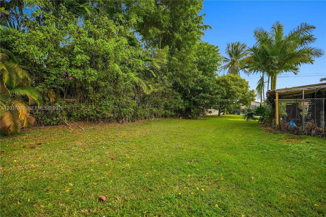 En Venta: $2,250,000 (4 camas, 2 baños, 2909 Pies cuadrados)