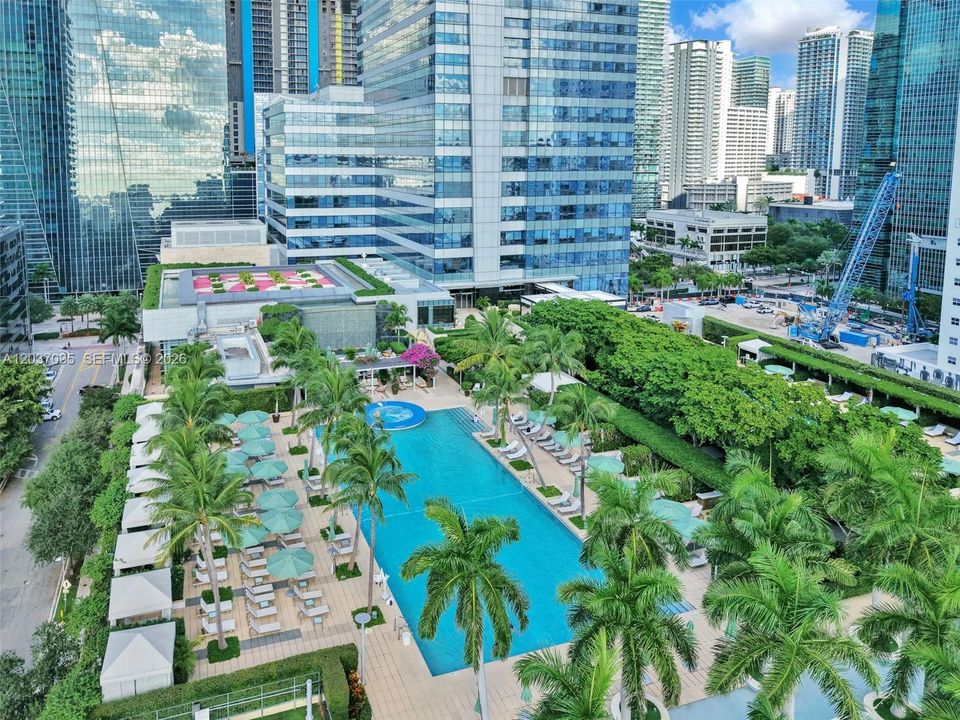 待售: $1,799,000 (2 贝兹, 2 浴室, 1747 平方英尺)
