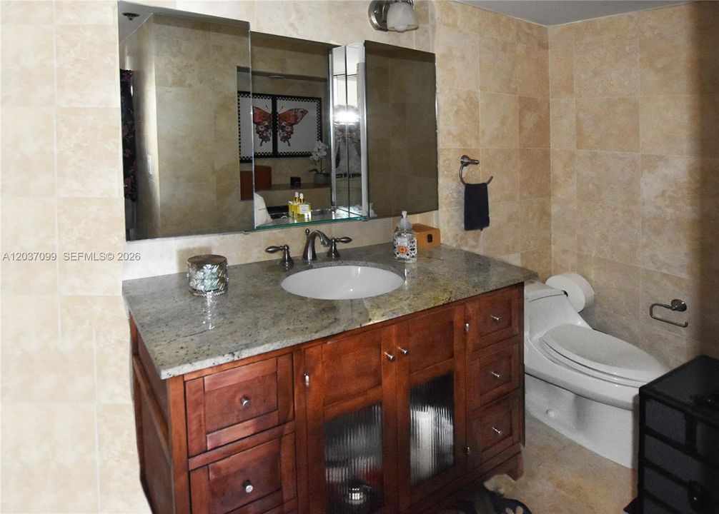 For Rent: $6,200 (3 beds, 3 baths, 1560 Square Feet)
