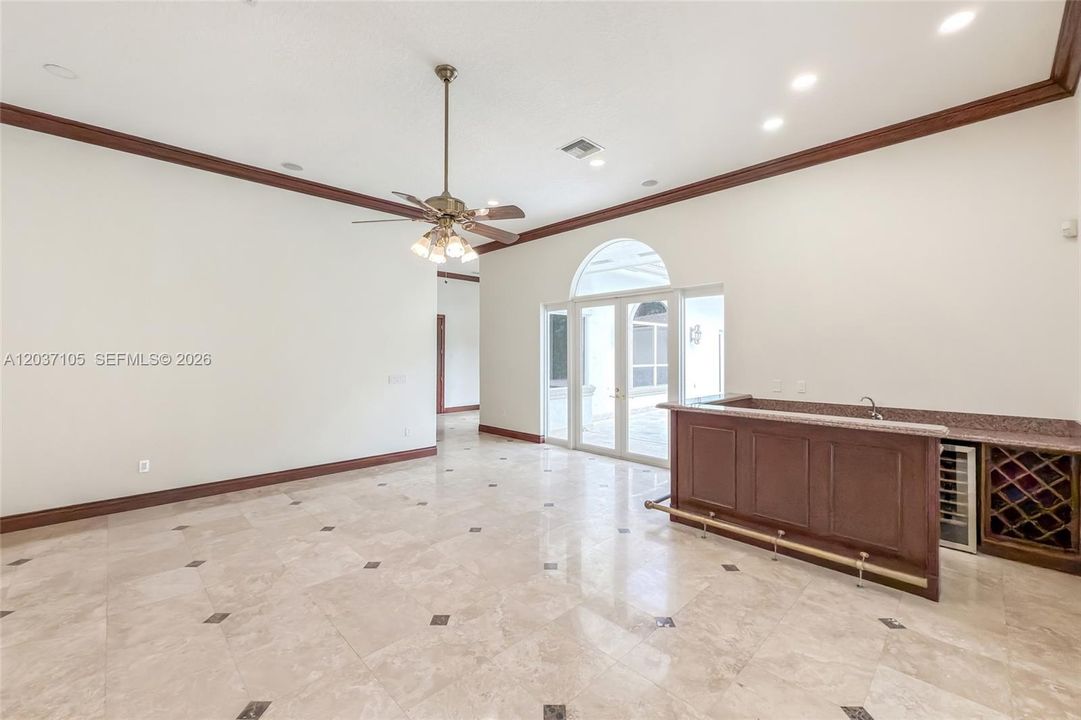 В аренду: $13,990 (7 спален, 6 ванн, 5119 Квадратных фут)