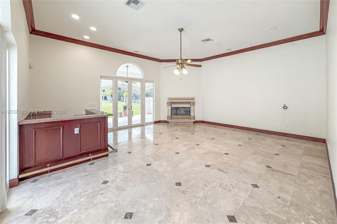 В аренду: $13,990 (7 спален, 6 ванн, 5119 Квадратных фут)
