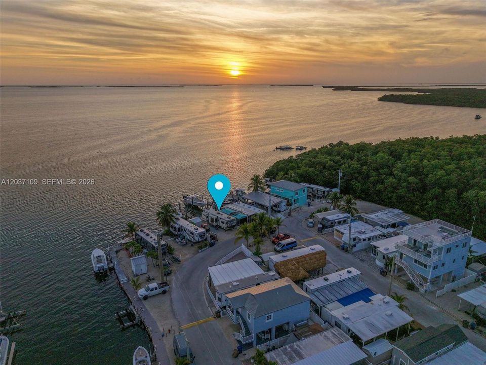 En Venta: $950,000 (0.04 acres)