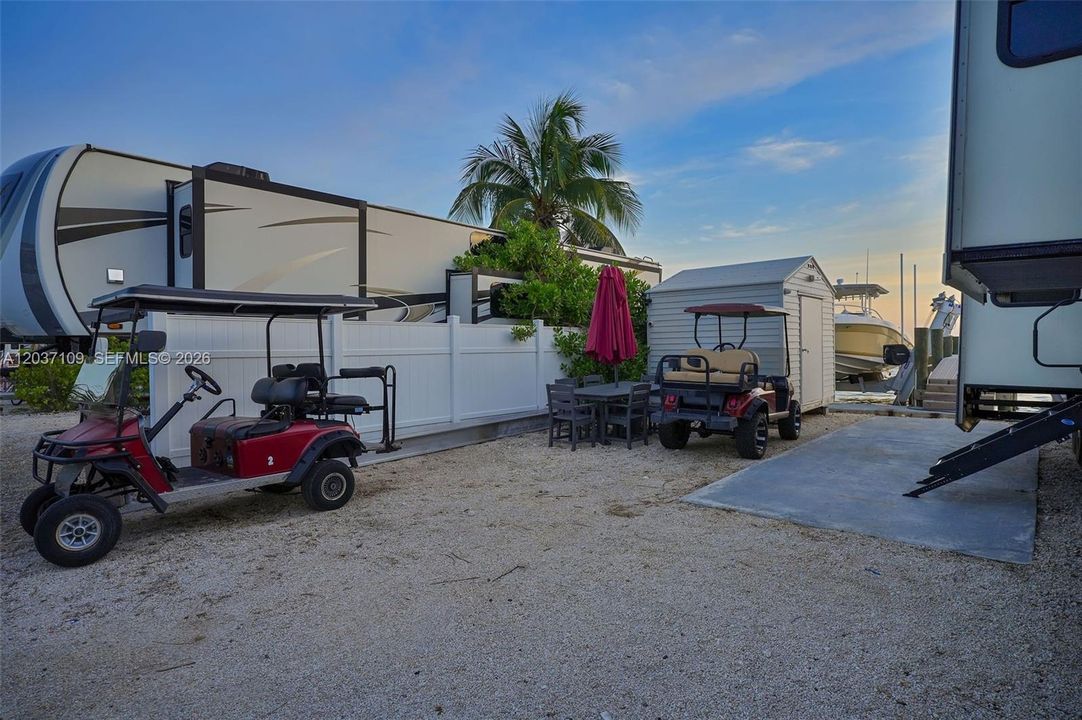 En Venta: $950,000 (0.04 acres)