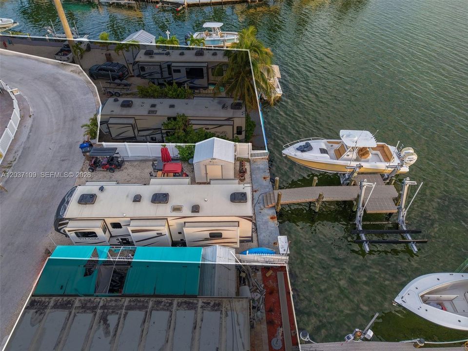 En Venta: $950,000 (0.04 acres)