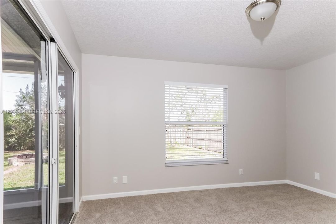 For Sale: $425,000 (3 beds, 2 baths, 1988 Square Feet)