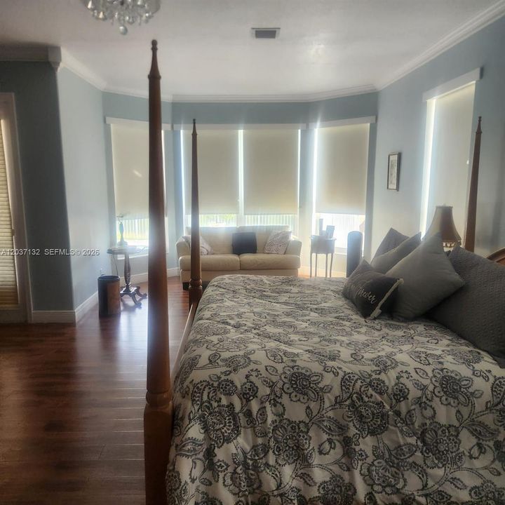 В аренду: $5,495 (4 спален, 2 ванн, 3579 Квадратных фут)