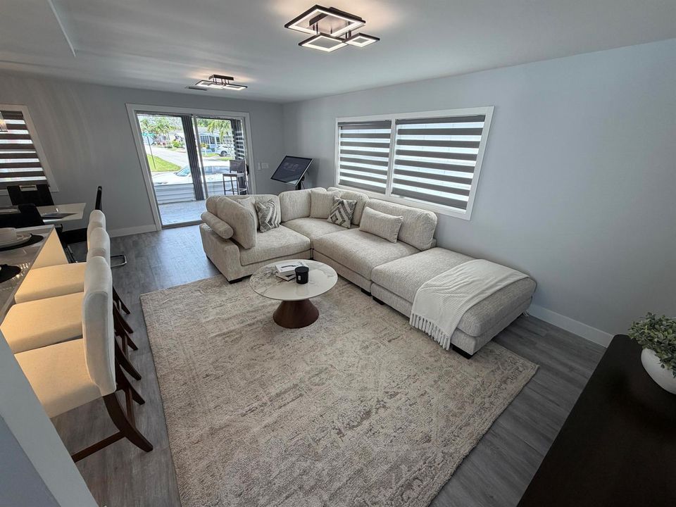 Living room 2