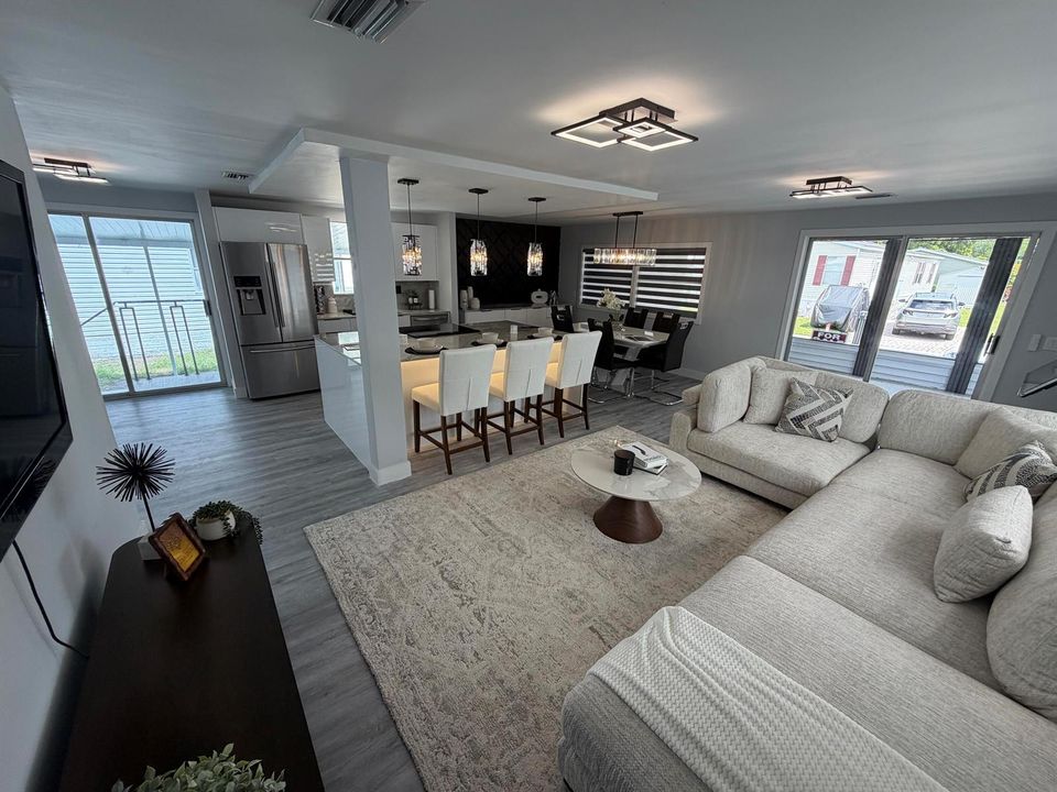 living room-kitchen