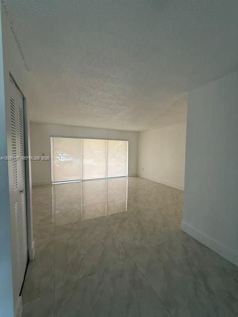 En Renta: $1,950 (1 camas, 1 baños, 1149 Pies cuadrados)