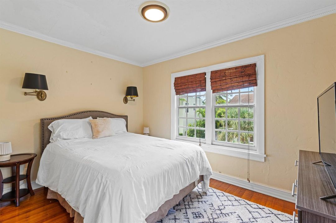 14 - Guest Bedroom 2