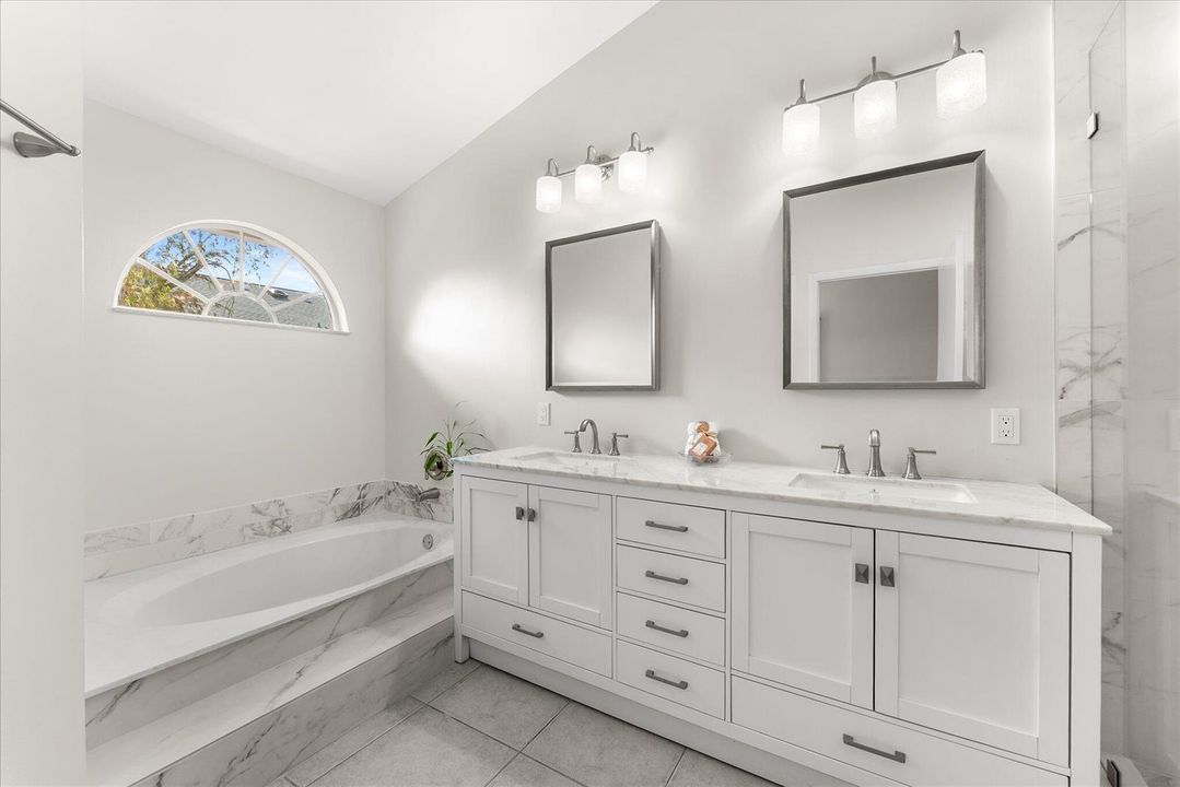 Updated Primary Bathroom
