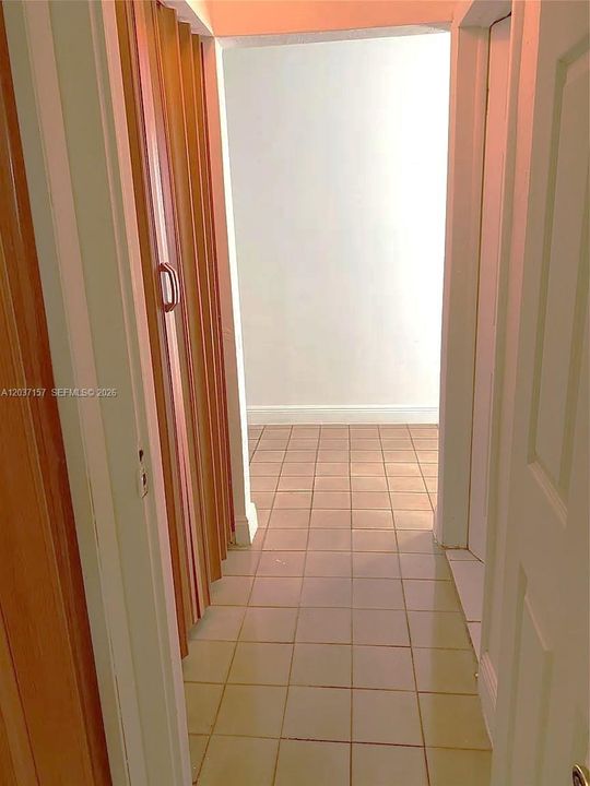 В аренду: $2,500 (4 спален, 2 ванн, 1184 Квадратных фут)
