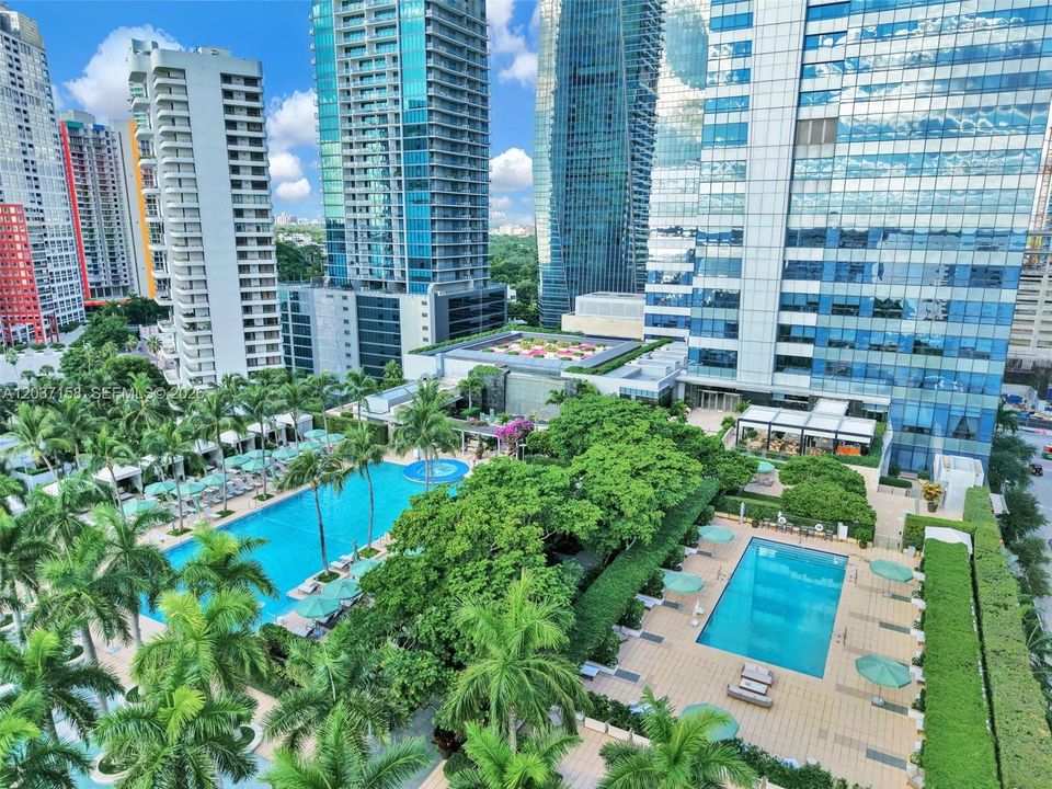 For Rent: $15,000 (2 beds, 2 baths, 1747 Square Feet)