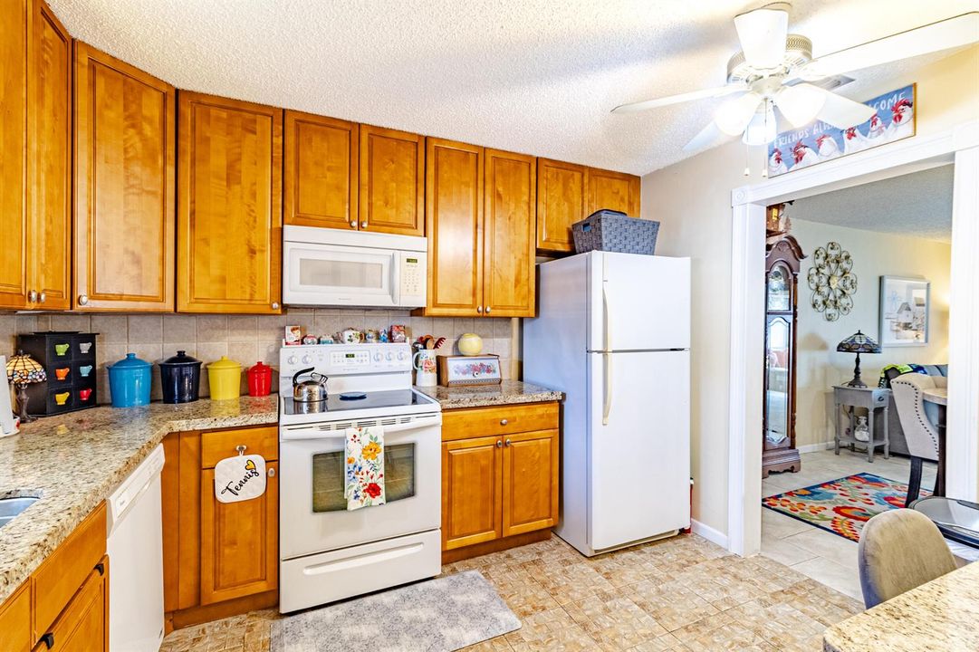 R62_3915-HDR