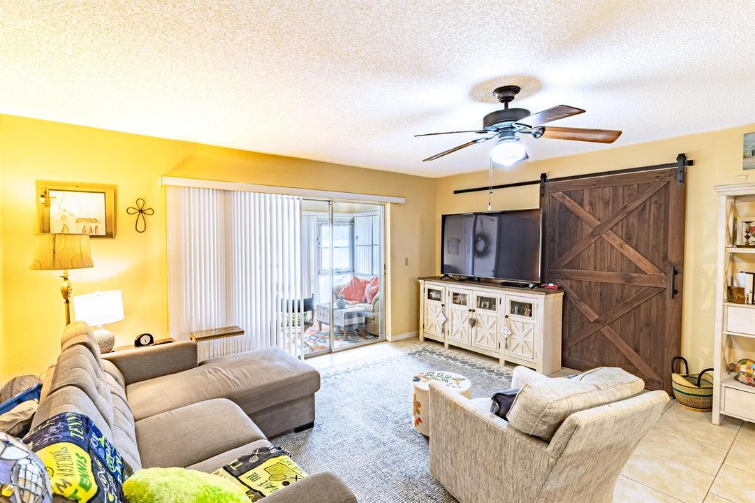 R62_3860-HDR