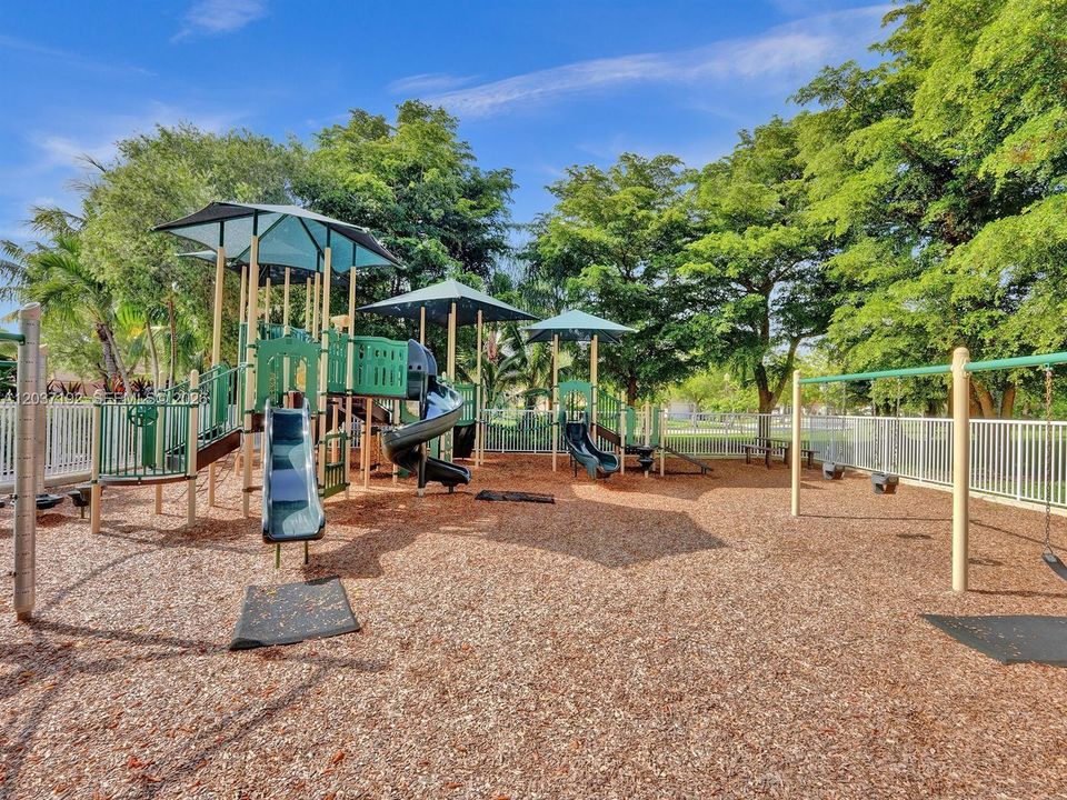 For Sale: $839,000 (4 beds, 3 baths, 2088 Square Feet)