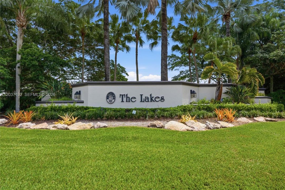 For Sale: $839,000 (4 beds, 3 baths, 2088 Square Feet)