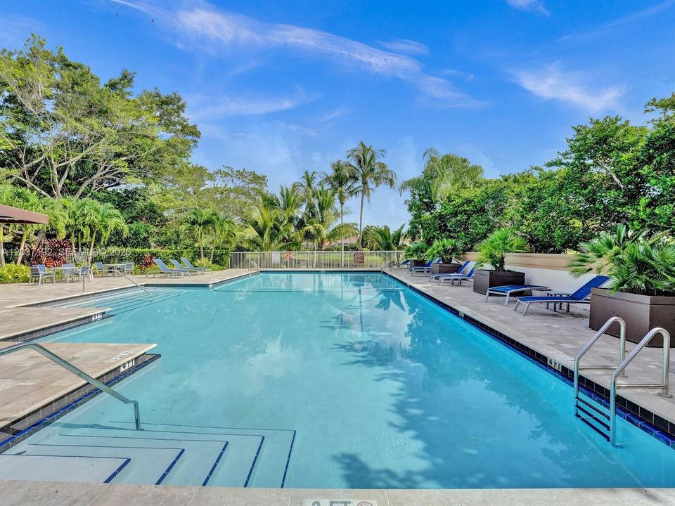 For Sale: $839,000 (4 beds, 3 baths, 2088 Square Feet)