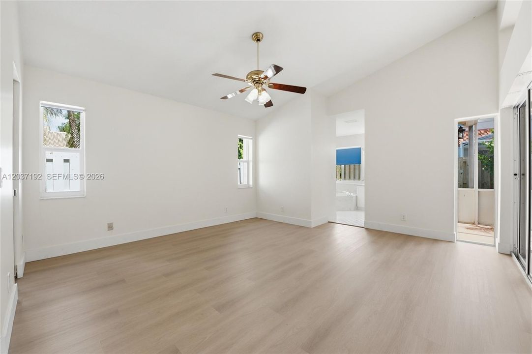 For Sale: $839,000 (4 beds, 3 baths, 2088 Square Feet)