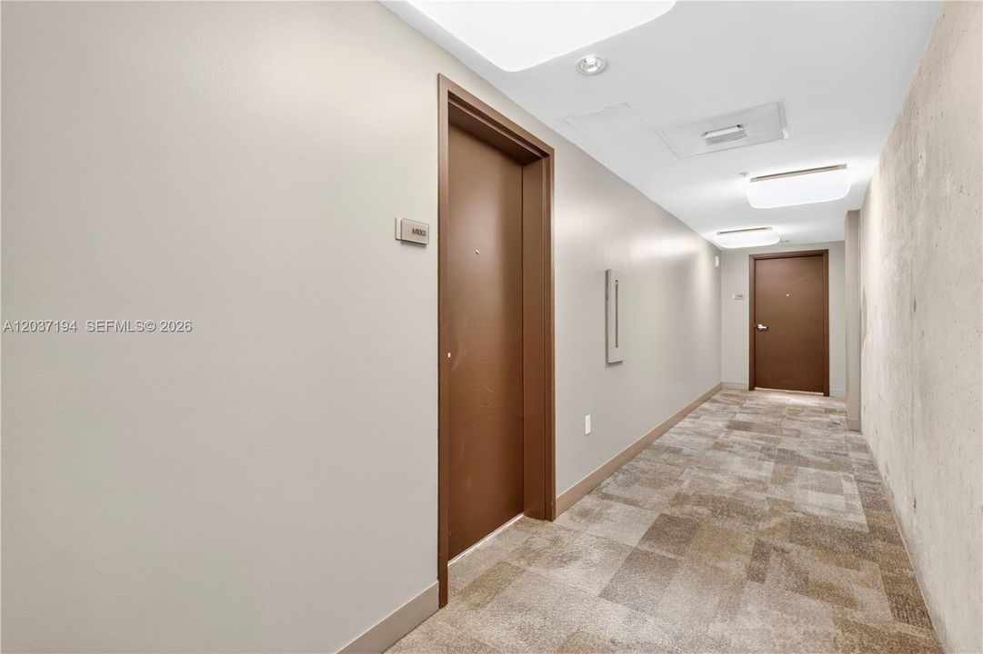 For Sale: $797,000 (2 beds, 2 baths, 1570 Square Feet)