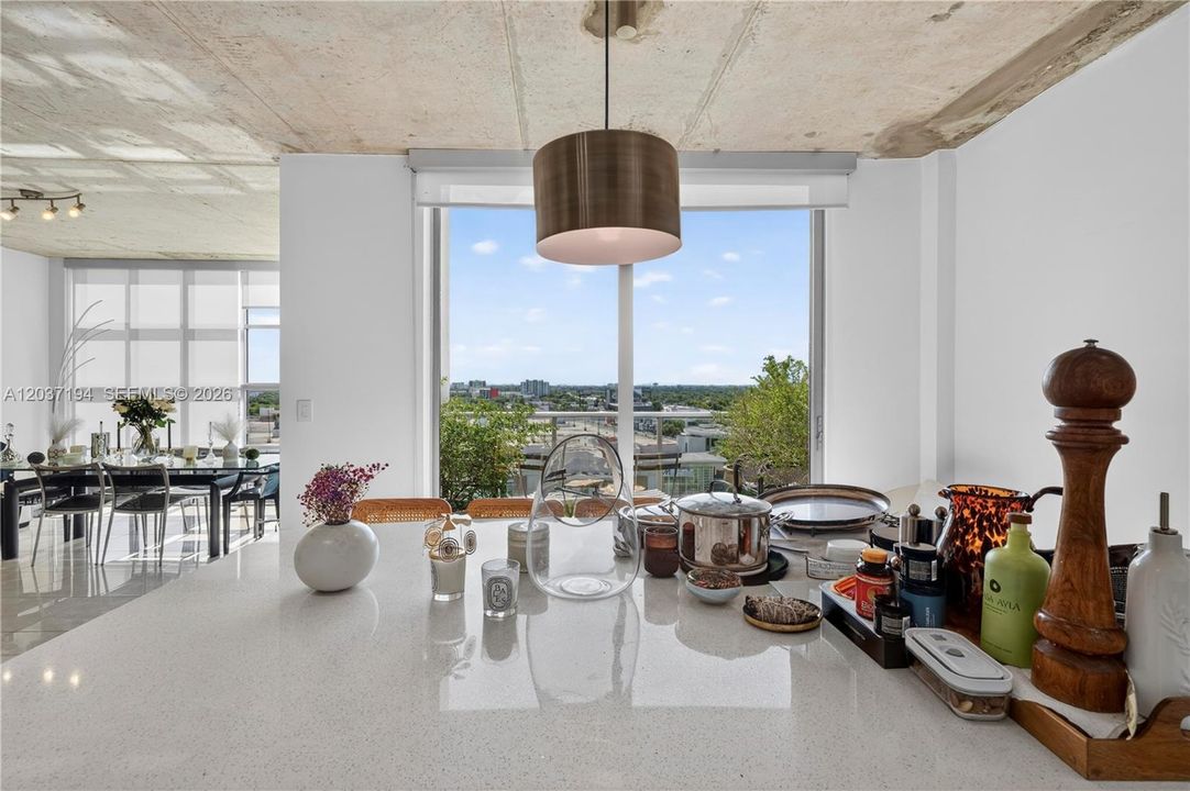 For Sale: $797,000 (2 beds, 2 baths, 1570 Square Feet)