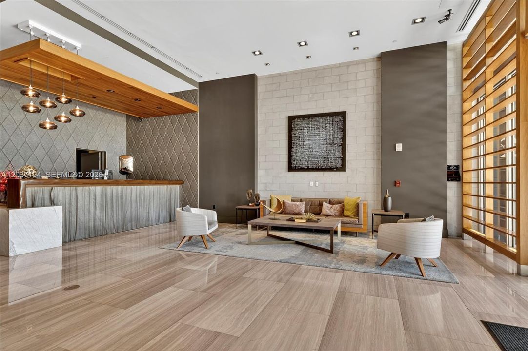 For Sale: $797,000 (2 beds, 2 baths, 1570 Square Feet)