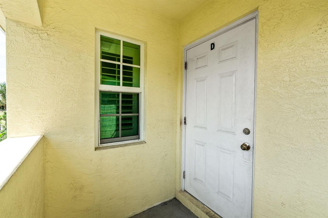 1-web-or-mls-A7406975