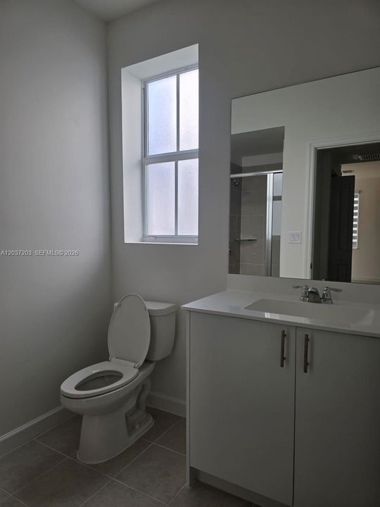 En Renta: $4,200 (5 camas, 4 baños, 0 Pies cuadrados)