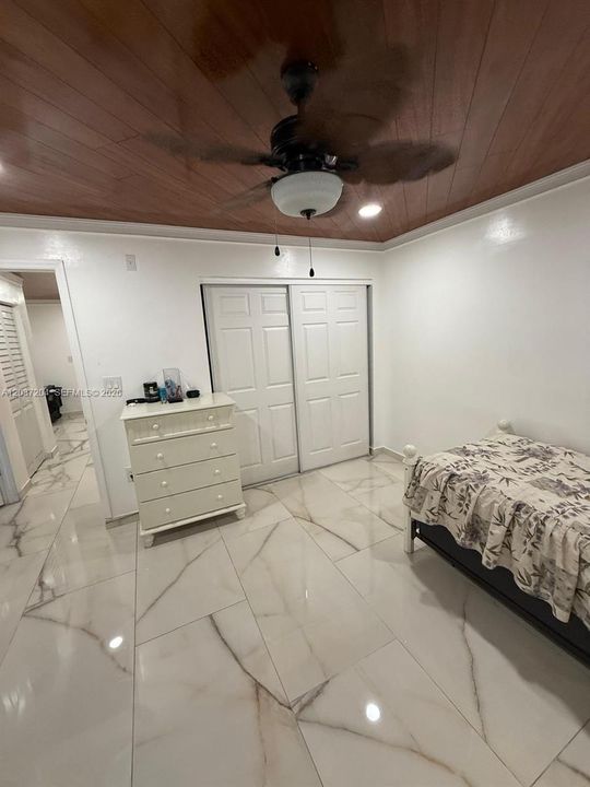 For Sale: $499,000 (4 beds, 3 baths, 1283 Square Feet)