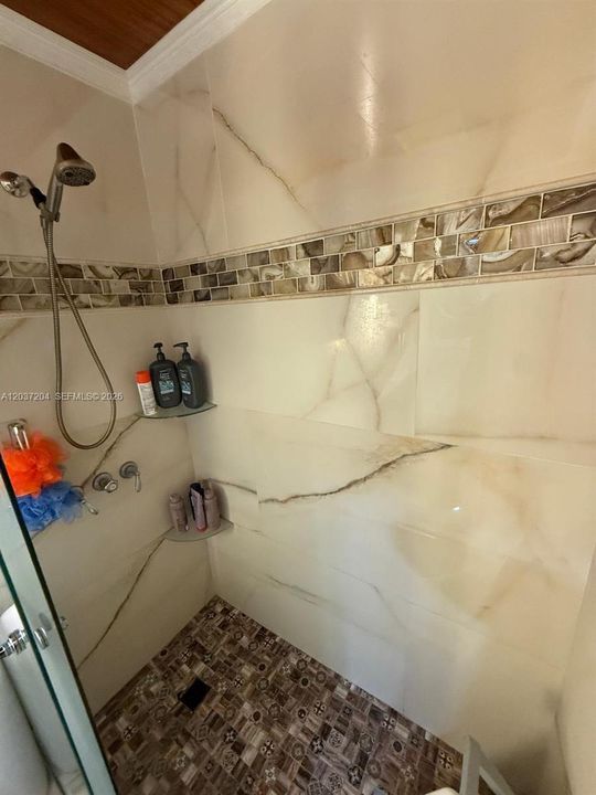 For Sale: $499,000 (4 beds, 3 baths, 1283 Square Feet)