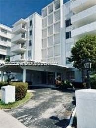 For Rent: $2,000 (1 beds, 2 baths, 1275 Square Feet)