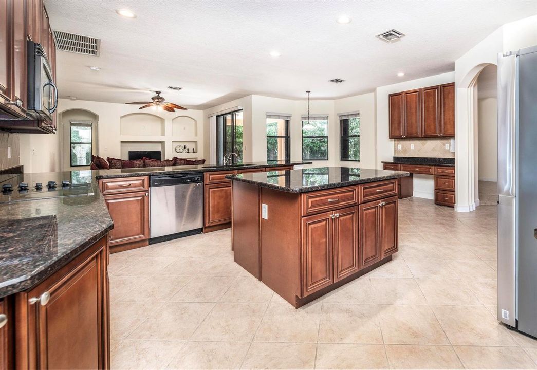 Kitchen 1