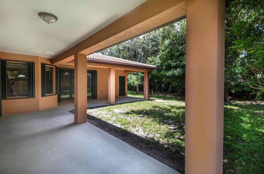 Covered Patio 1