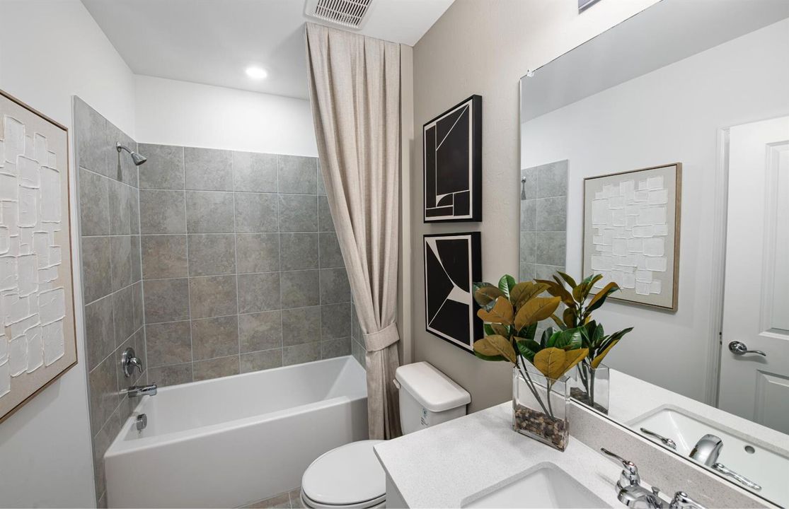 SWFL_CX_McNair_Bath3_Web