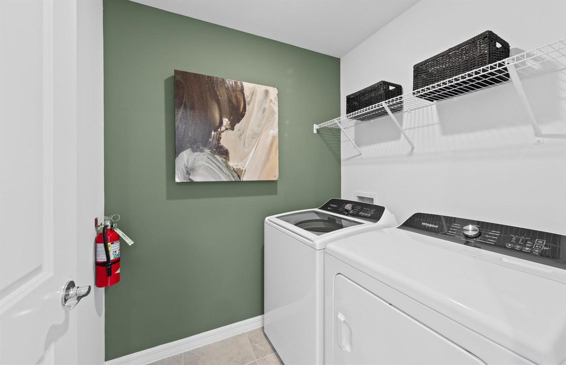 SWFL_CX_WIS_McNair_Laundry