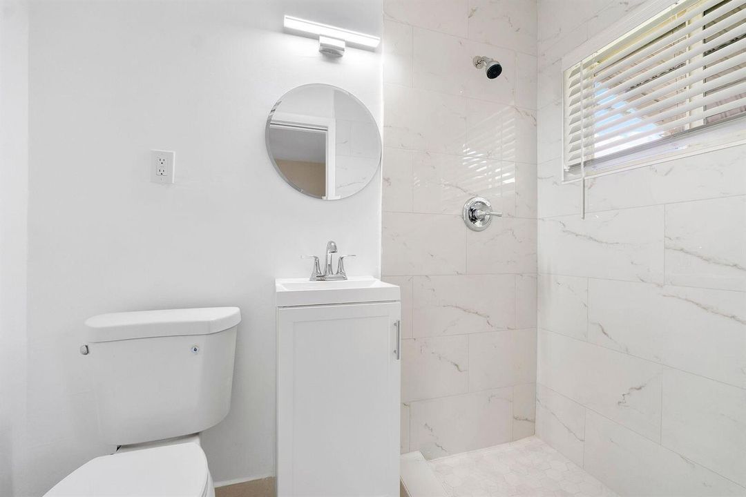 large (9)