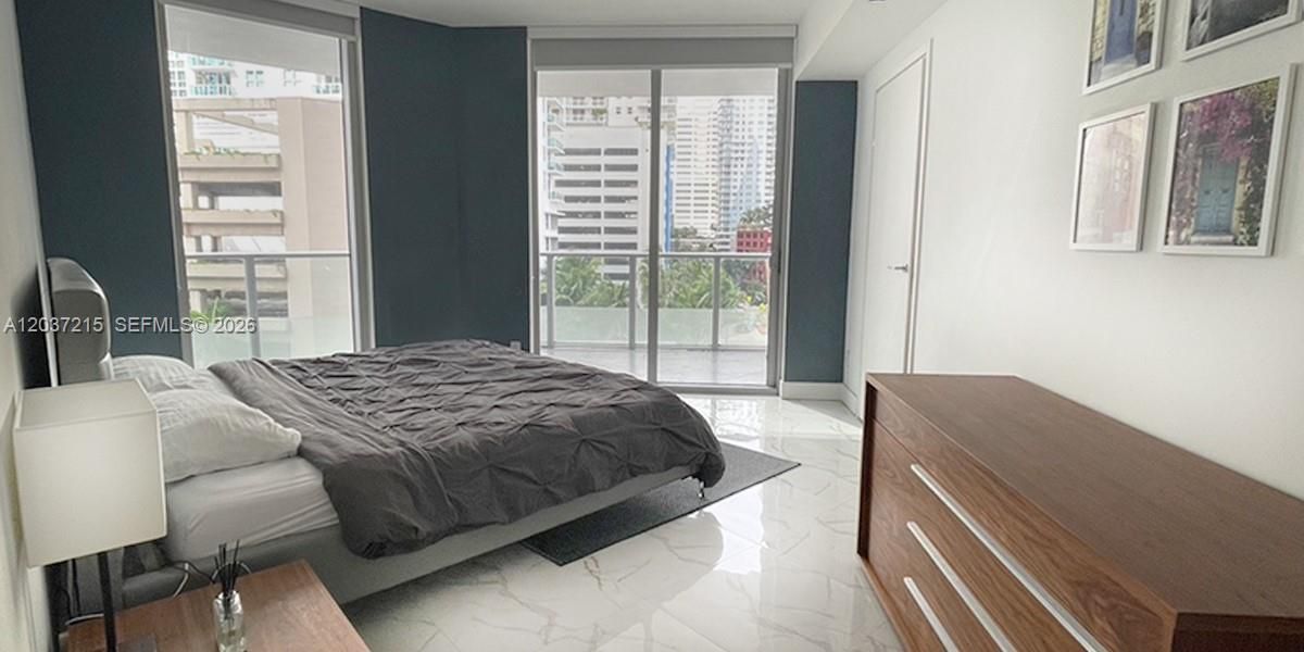 В аренду: $3,600 (1 спален, 1 ванн, 644 Квадратных фут)
