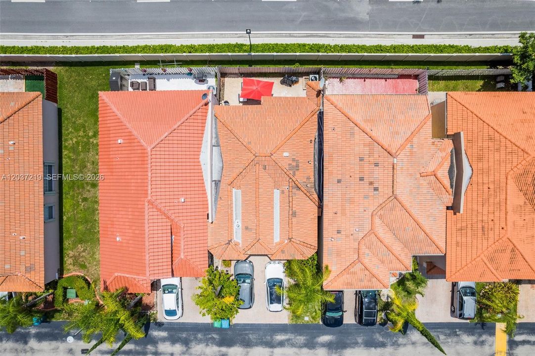 В аренду: $3,200 (3 спален, 2 ванн, 1234 Квадратных фут)