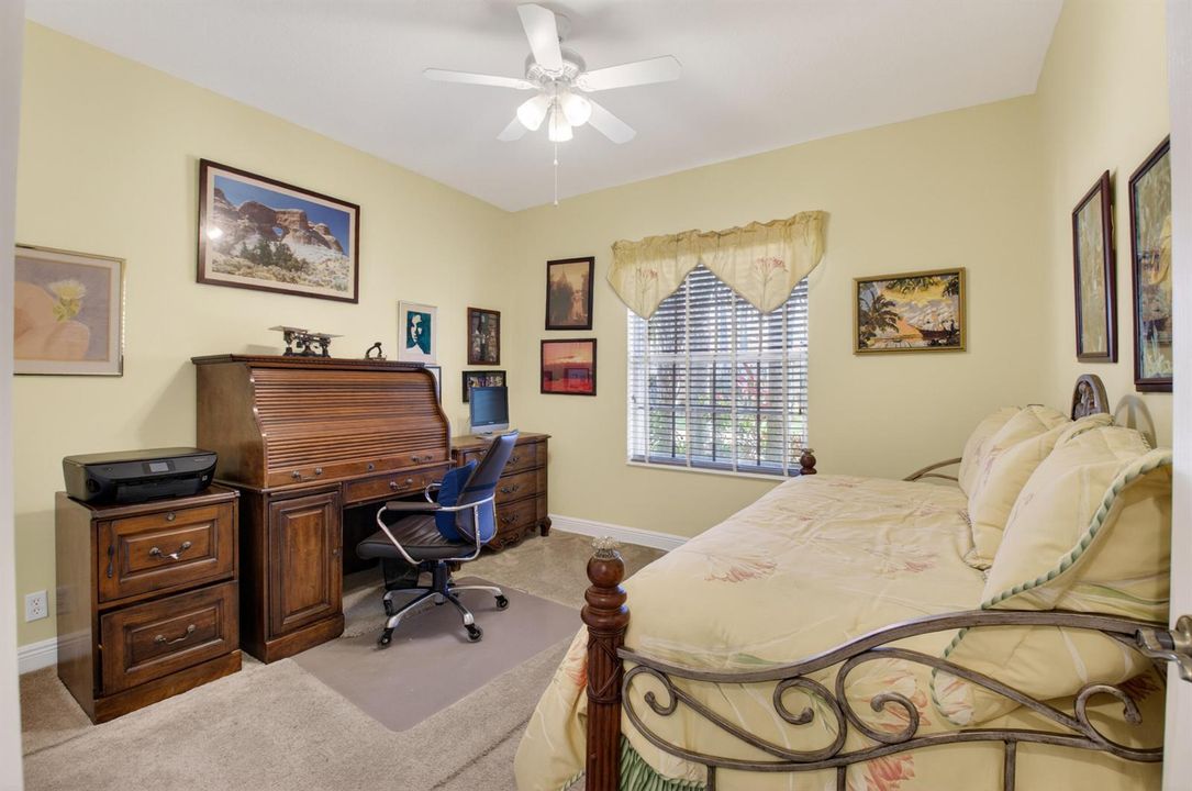 Den/Guest Bedroom